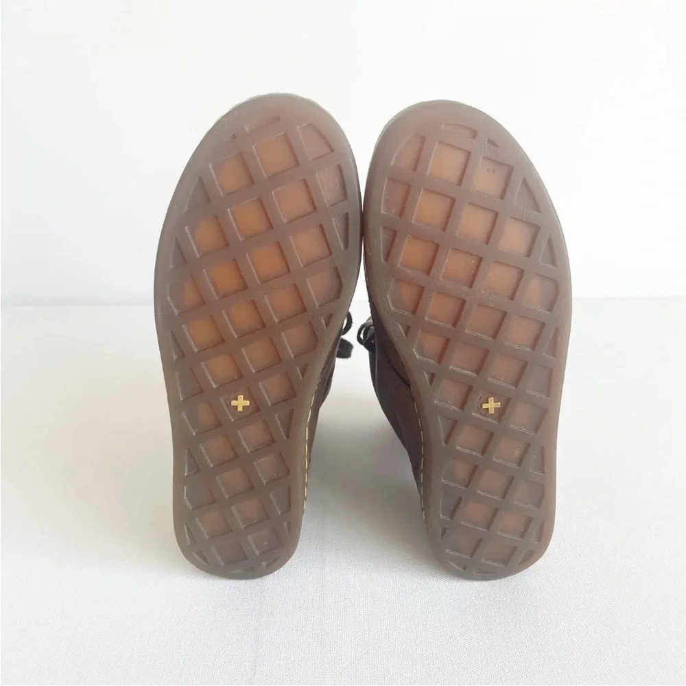 Dr. Martens brand dr